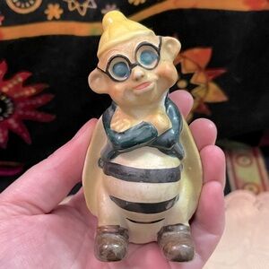 VTG Vintage Kitschy Japan Ceramic Anthropomorphic Bee Person Figure